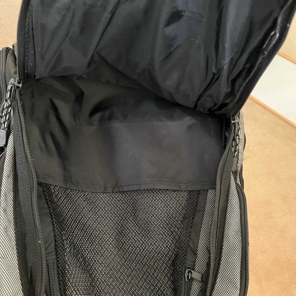 Targus Backpack - image 5